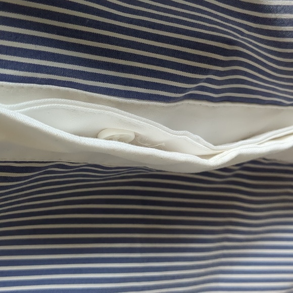 Top - Picture 4 of 6